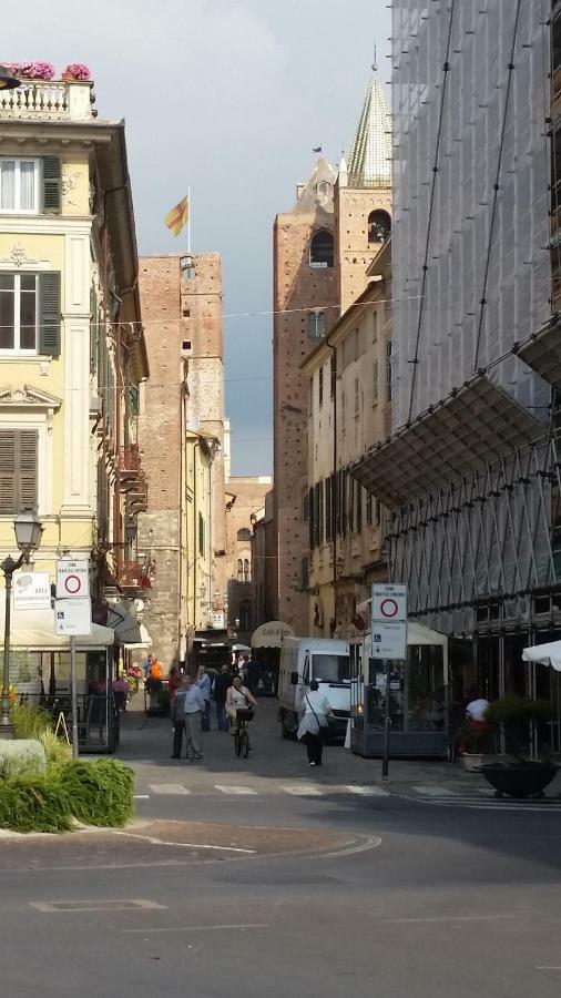 In Vacanza Da Marinella Albenga Exteriör bild